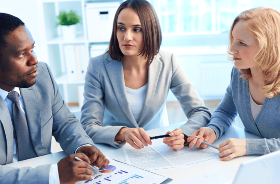 outsourcing payroll services