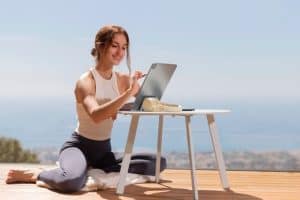 Discover flexible careers: Work an hour, live your life