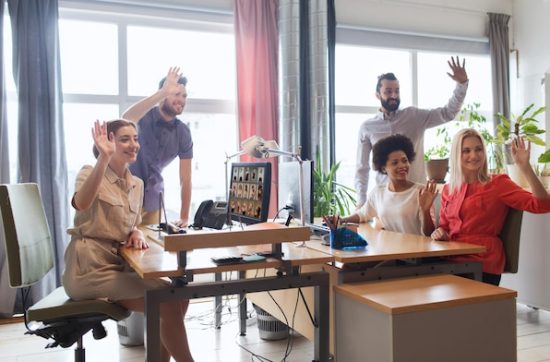 Empowering Virtual Assistants: 6 Keys to Team Success