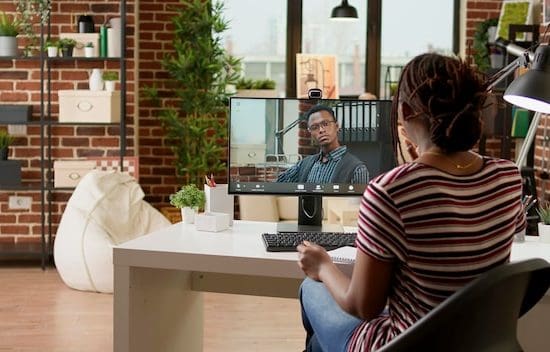 How to Lead a Thriving Remote Team in Today's Digital Workplace