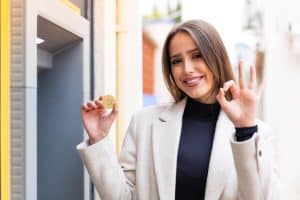 Why Happy Customers Are Worth Their Weight in Gold
