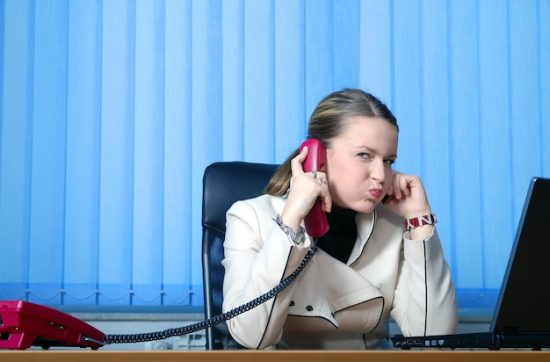 Uncover Call Center Outsourcing Risks That Could Harm Your Business