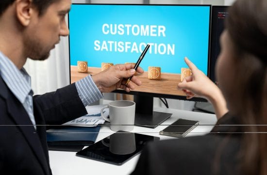 Boost B2B Success: Master Customer Service Now.