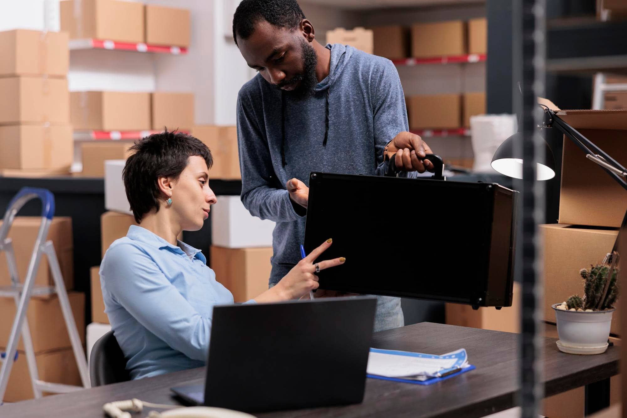 outsource order management services