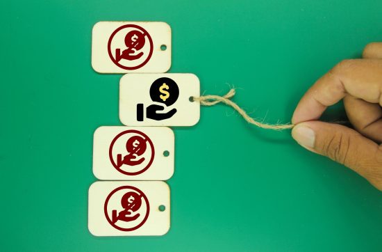 Each complaint warns of 26 hidden churn risks.