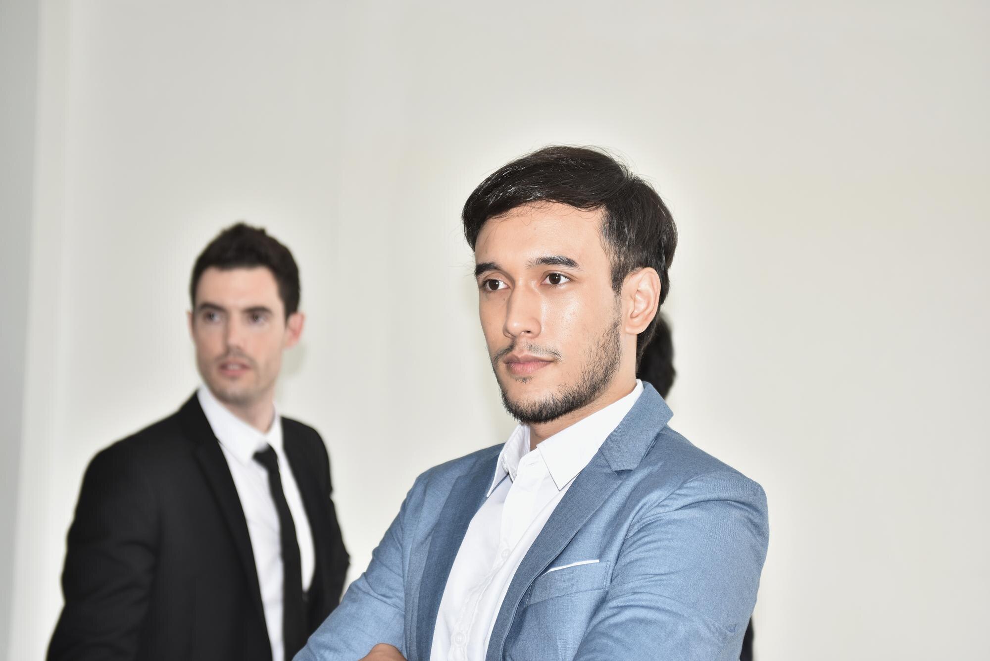 Sourcer vs recruiter, the split that slashes time-to-hire by 30%. **Sourcer vs Recruiter**